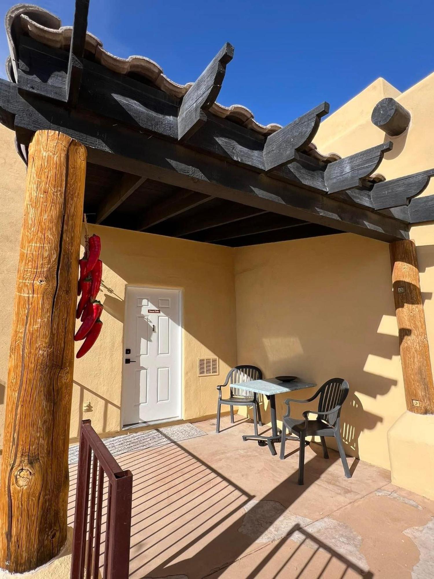 Sunset Suite - Cave Creek Guest Suites Екстер'єр фото